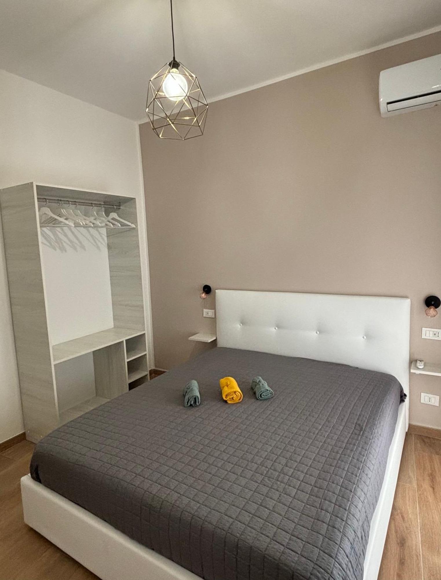 Perni Rooms Palermo Kültér fotó